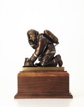 Load image into Gallery viewer, Moment of Reflection Statue