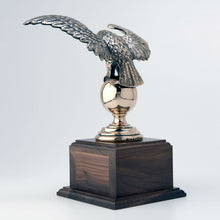 Load image into Gallery viewer, Esteemed Eagle